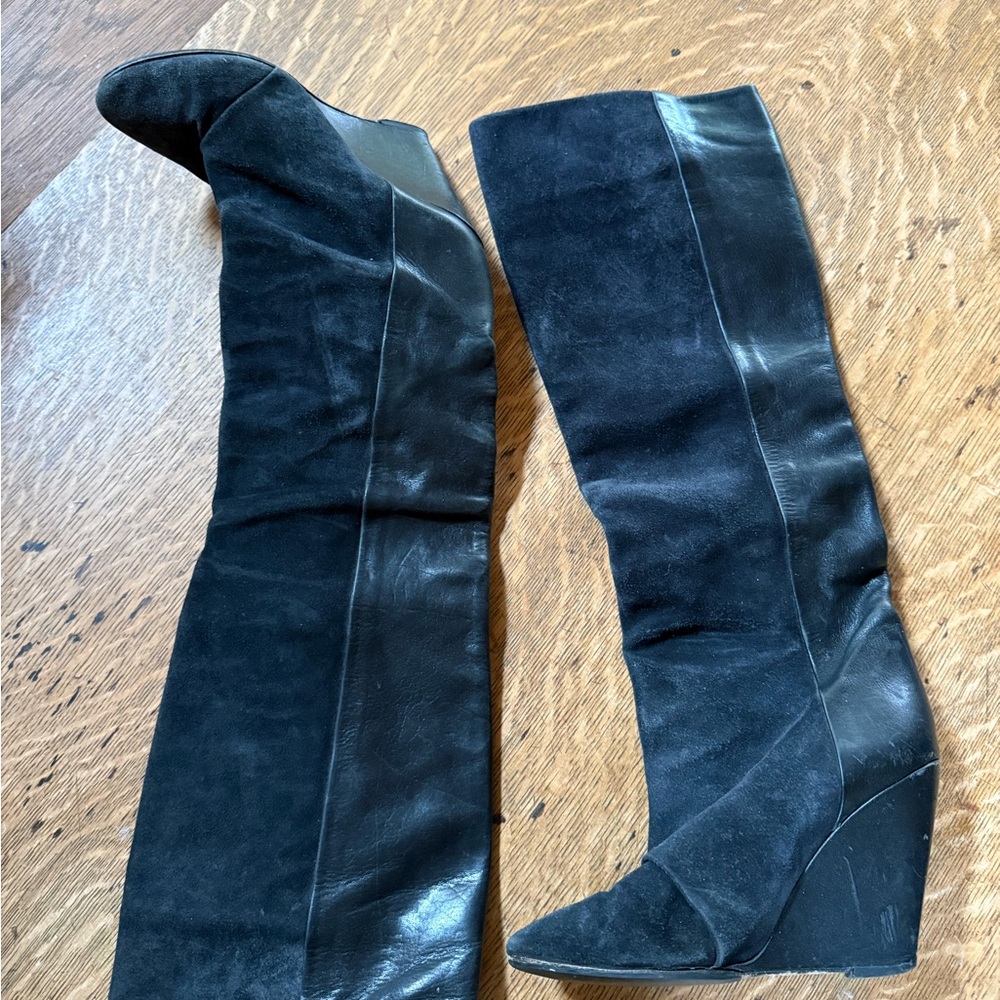 Elegant Black Women's Knee-High Boots